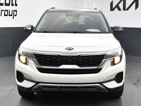 Used 2021 Kia Seltos S image 8