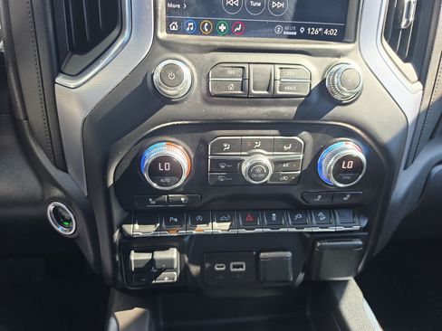 Used 2021 GMC Sierra 1500 Elevation w/ Preferred Package AWD/4WD image 19
