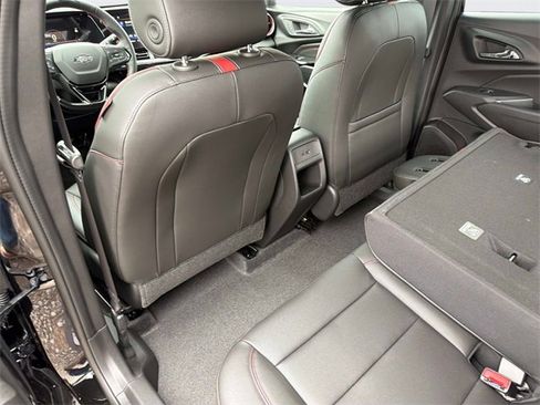 New 2026 Chevrolet Trax RS w/ Sunroof Package image 14