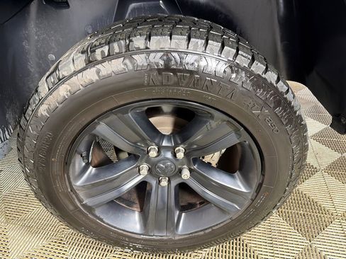 Used 2021 RAM 1500 Classic Warlock w/ Luxury Group image 19