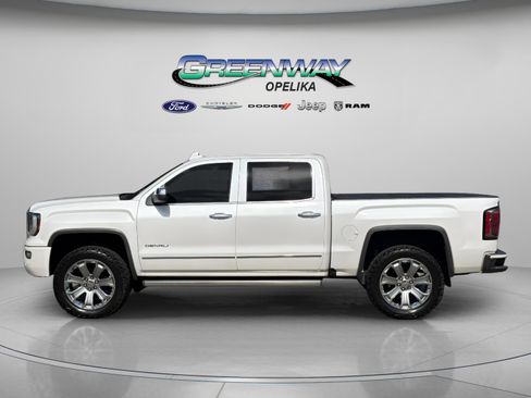 Used 2018 GMC Sierra 1500 Denali w/ Denali Ultimate Package image 4