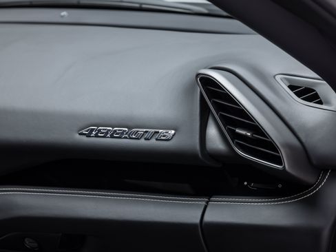 Certified 2018 Ferrari 488 GTB RWD image 45