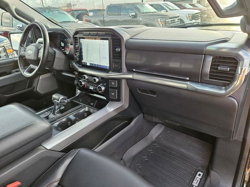 Used 2023 Ford F150 Lariat w/ Trailer Tow Package image 36