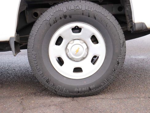 Used 2016 Chevrolet Colorado W/T image 9