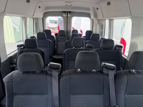 Used 2021 Ford Transit 350 XLT RWD image 14