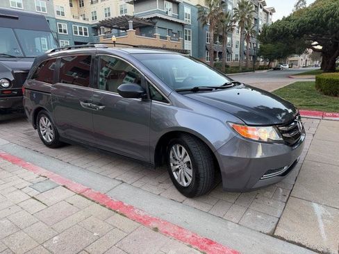 Used 2016 Honda Odyssey SE image 10