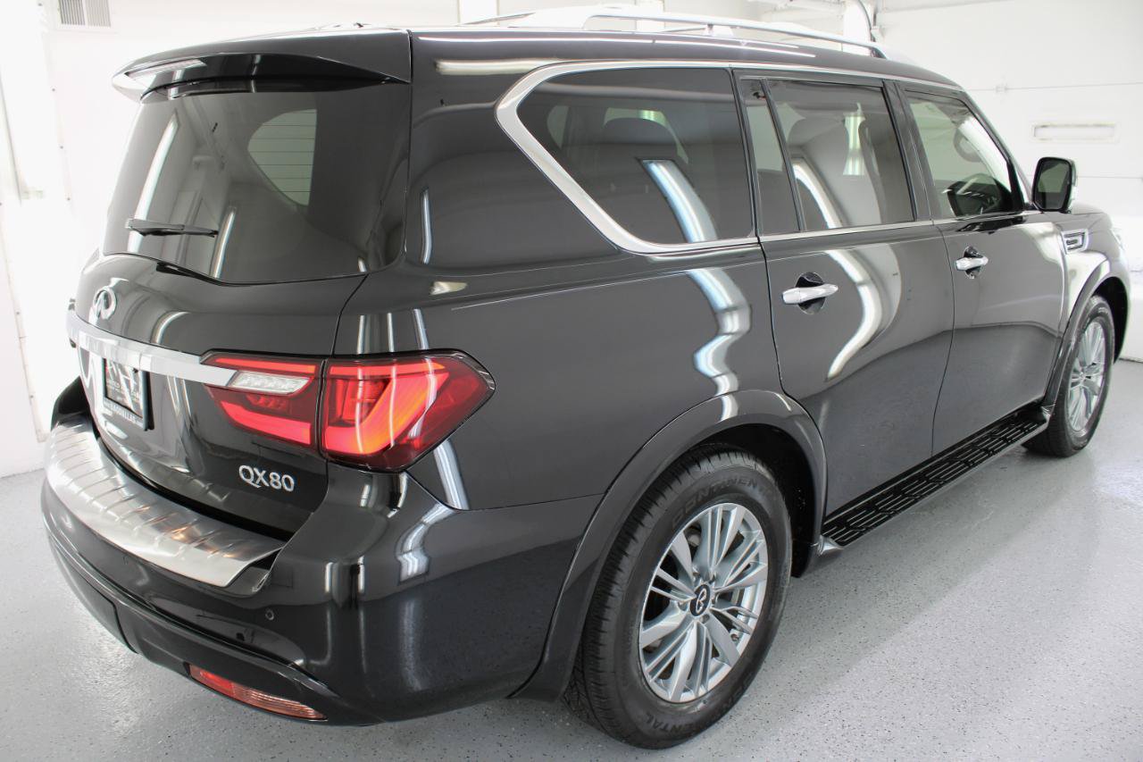 Used 2021 INFINITI QX80 Luxe w/ All-Season Package RWD image 9