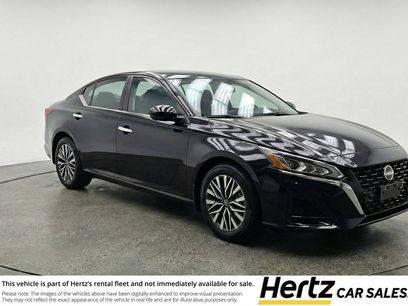 Used 2025 Nissan Altima 2.5 SV