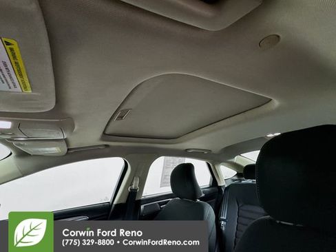 Used 2019 Ford Fusion SE image 21