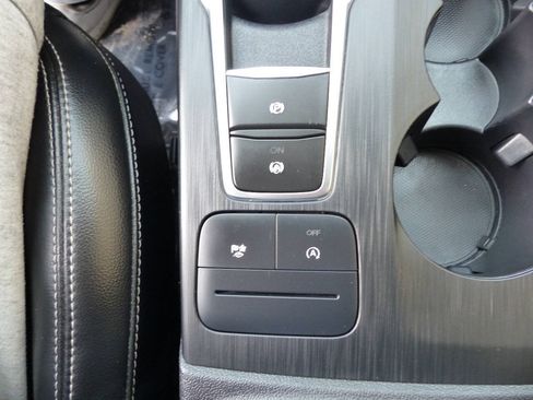 Used 2020 Ford Escape SEL AWD/4WD image 37
