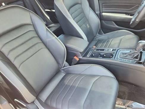 Certified 2023 Volkswagen Arteon SEL AWD/4WD image 11