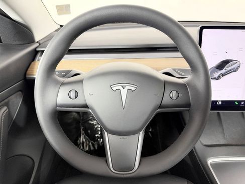 Used 2021 Tesla Model 3 Standard Range Plus image 54