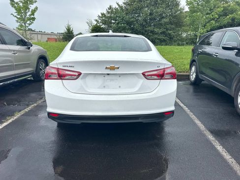 Used 2022 Chevrolet Malibu LT FWD image 10