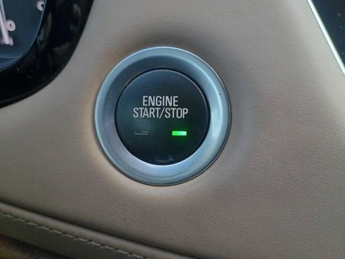 Used 2023 Cadillac XT5 Sportv w/ Platinum Package image 17