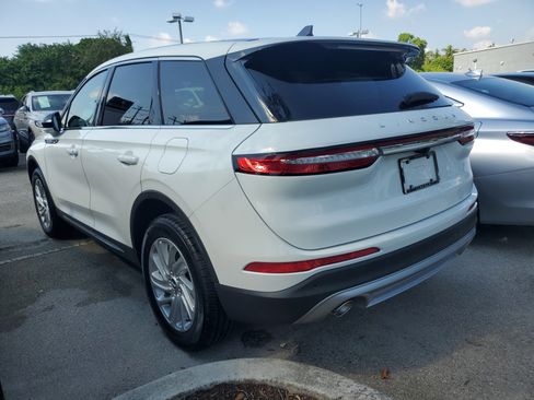 Certified 2024 Lincoln Corsair FWD image 4