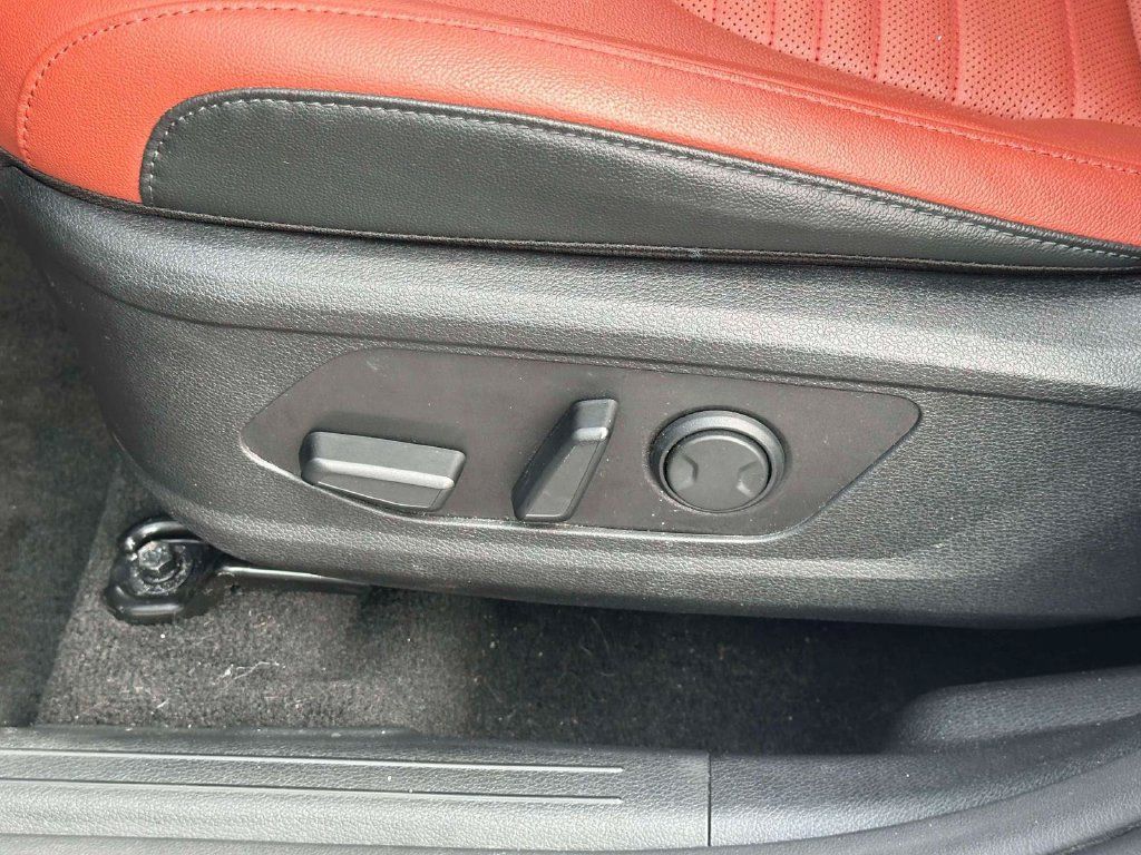 Used 2023 Kia Sportage SX AWD/4WD image 19