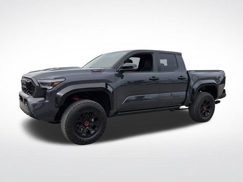Used 2024 Toyota Tacoma TRD Pro AWD/4WD image 5