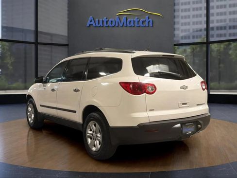 Used 2011 Chevrolet Traverse LS AWD/4WD image 8