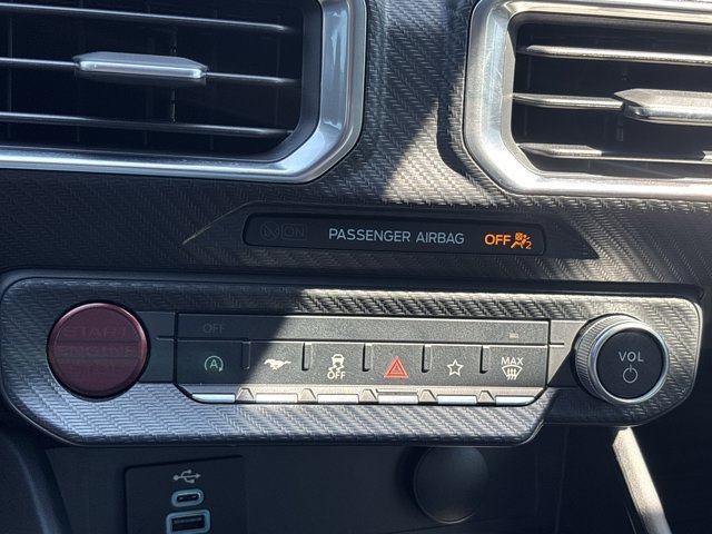 Used 2025 Ford Mustang GT Premium RWD image 31