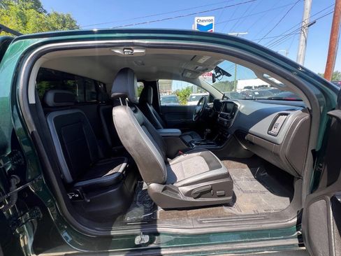 Used 2015 Chevrolet Colorado Z71 image 12