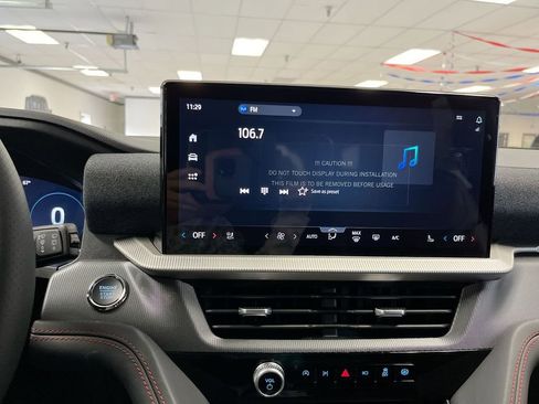 New 2026 Ford Explorer ST-Line w/ ST-Line Street Pack image 19