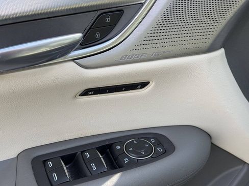 Used 2021 Cadillac XT5 Premium Luxury FWD image 26