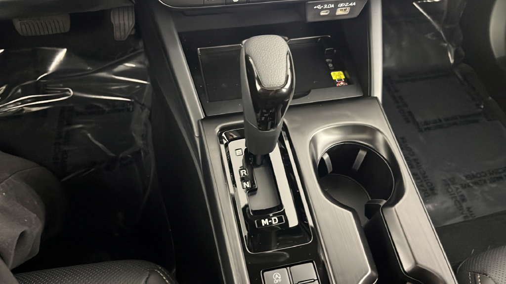 New 2026 Subaru Outback Limited AWD/4WD image 18