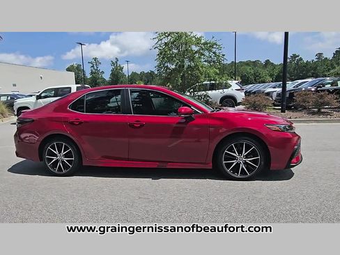 Used 2023 Toyota Camry SE FWD image 32