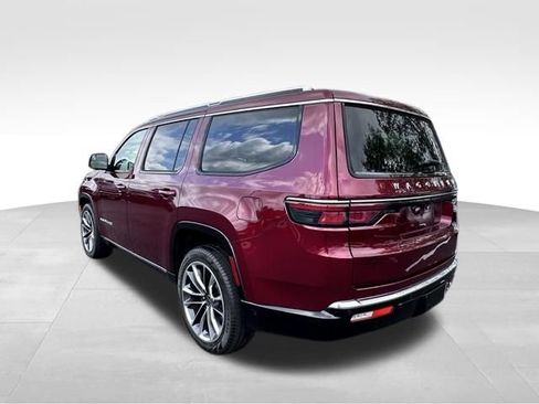 Used 2025 Jeep Wagoneer Series III w/ Premium Group I AWD/4WD image 5