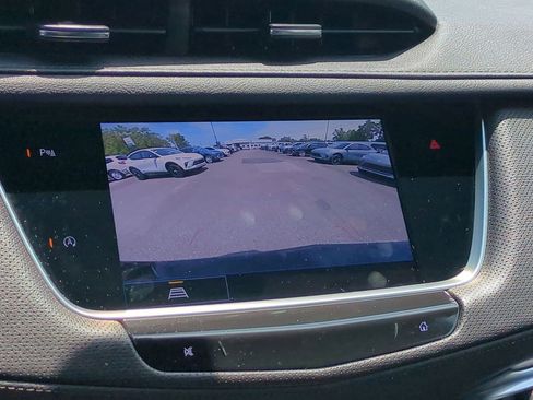 Used 2023 Cadillac XT5 Luxury FWD image 14
