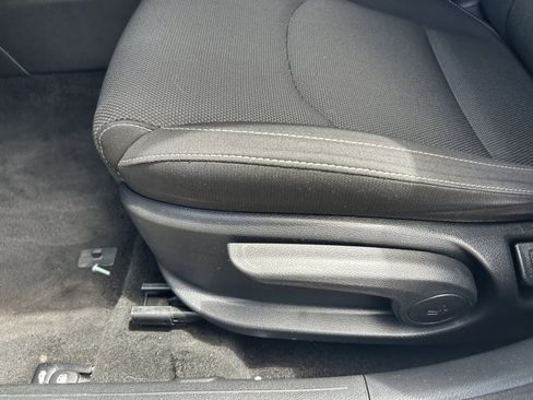 Used 2024 Kia Forte LXS FWD image 28