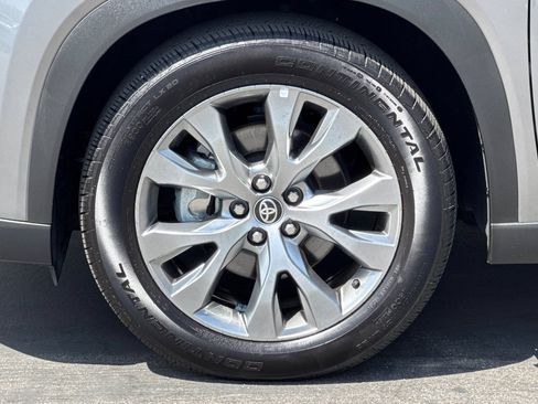 Used 2025 Toyota Grand Highlander AWD Hybrid image 36