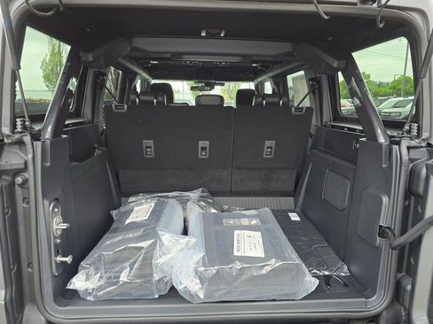 New 2026 Ford Bronco Badlands AWD/4WD image 13