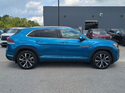 Used 2025 Volkswagen Atlas Cross Sport SEL Premium R-Line
