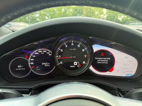Used 2022 Porsche Cayenne S AWD/4WD image 27