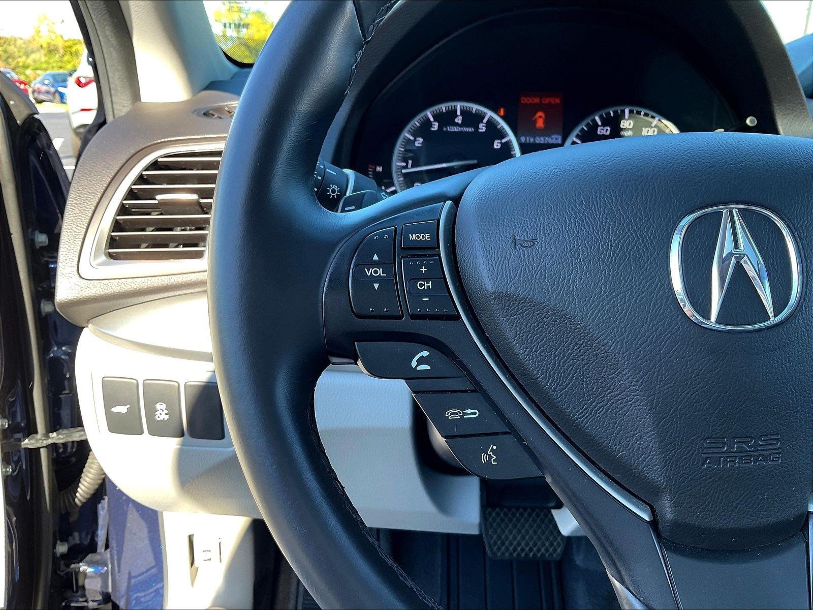 Used 2018 Acura RDX w/ Tech & AcuraWatch Plus Pack FWD image 11