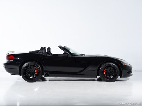 Used 2004 Dodge Viper SRT-10 RWD image 11
