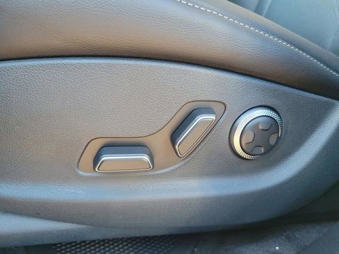 New 2026 Genesis GV80 2.5T Advanced image 26