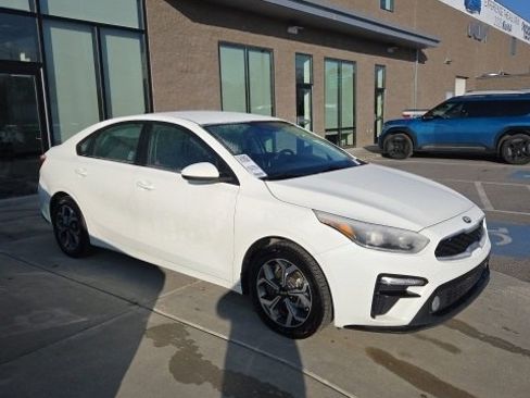 Used 2020 Kia Forte LXS image 1
