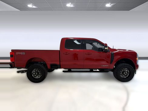 Used 2023 Ford F250 Lariat w/ Sport Appearance Package AWD/4WD image 8