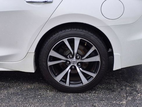 Used 2016 Nissan Maxima 3.5 SL FWD image 32