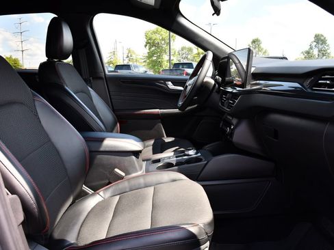 Used 2023 Ford Escape ST-Line w/ Tech Pack #1 AWD/4WD image 35