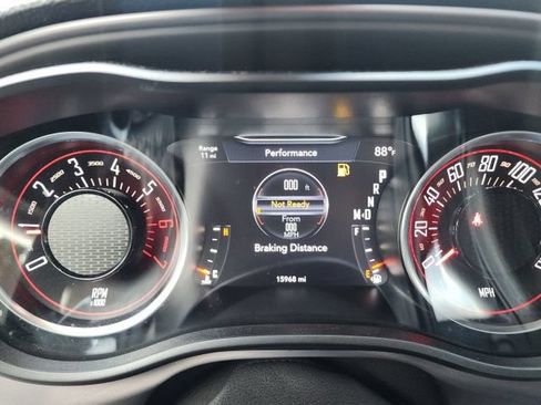 Used 2023 Dodge Challenger R/T RWD image 3