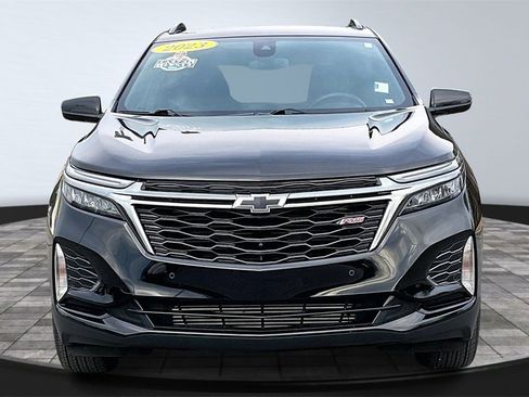 Used 2023 Chevrolet Equinox RS w/ RS Leather Package image 3