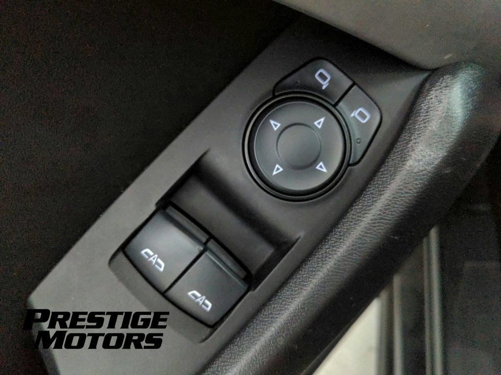 Used 2016 Chevrolet Camaro LT RWD image 34