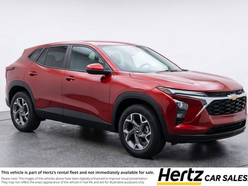 Used 2025 Chevrolet Trax LT w/ LT Convenience Package FWD image 1