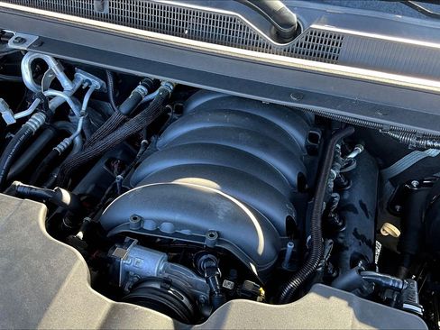 Used 2020 GMC Yukon Denali w/ Denali Premium Package image 33