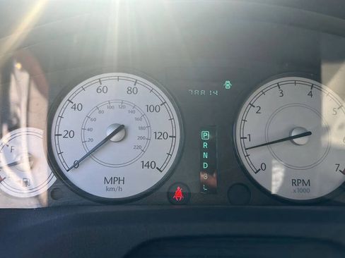 Used 2006 Chrysler 300 Touring w/ Sound Group RWD image 14