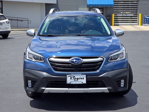 Used 2020 Subaru Outback Touring XT AWD/4WD image 2