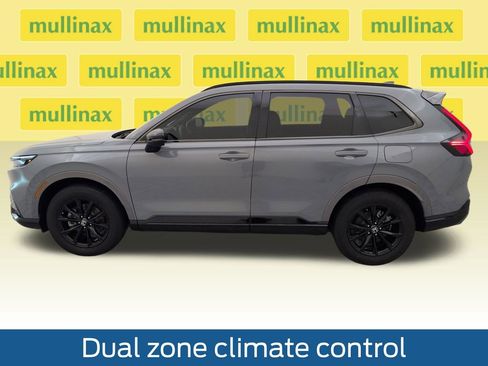 Used 2025 Honda CR-V Sport-L image 11
